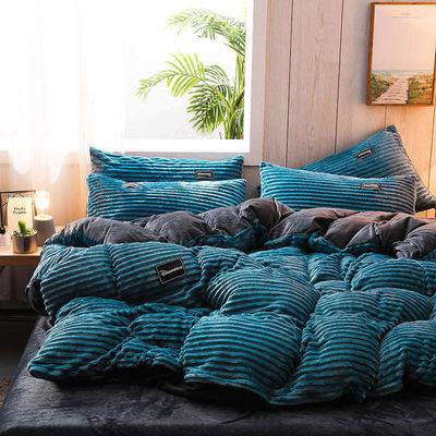 Ensemble de literie en flanelle 4 pièces Lit simple Ensemble de tissu Densité 133x72 Queen King Taille