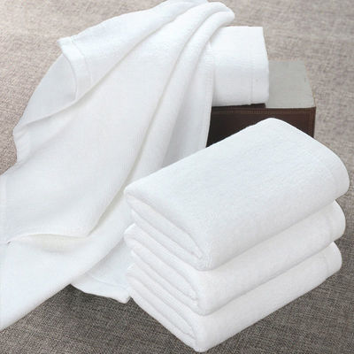 Touche en coton brodée en peluche pour taille réduite en matériau durable