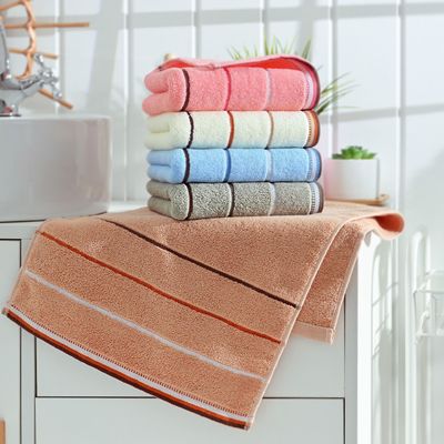 Groupe d'âge enfant Broderie en coton Tissu de lavage du visage doux pour l'absorption des serviettes ménagères