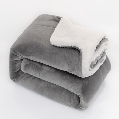 Couverture en polyester réversible en tricot 130*110cm