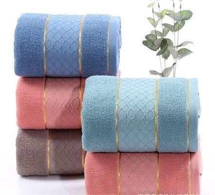 Touche en coton 32S très absorbante avec bordure dorée et motif de pile de coupe de couleur solide