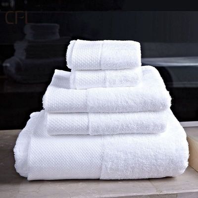 Luxe 100% coton blanc bain serviette à main et visage ensemble avec logo brodé personnalisé 70 * 140cm