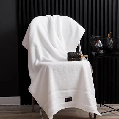 Ensemble de serviettes d'hôtel de luxe en coton pur avec motif à rayures épaisses et design jacquard
