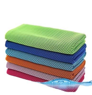 Toile de nettoyage du visage Toile de refroidissement en coton pour activités sportives et de conditionnement physique