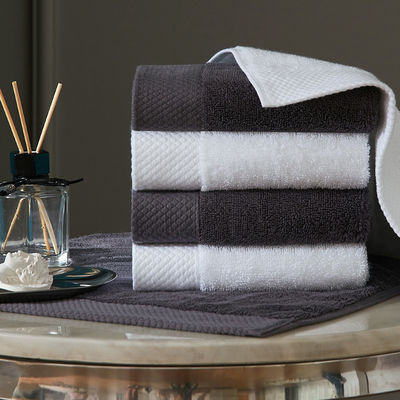 Logo personnalisé Hôtel de luxe 5 étoiles Blanc 100% coton Dobby Face Hand Bath Towels Set