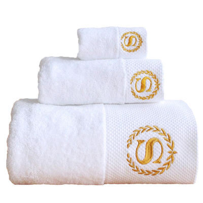 Ensemble de serviettes de bain pour hôtel cinq étoiles avec taille personnalisée en couleur solide 16S serviette de coton