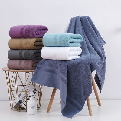 Toile de bain en coton à longs agrafes de haute qualité pour les salles de bains et les spas des hôtels