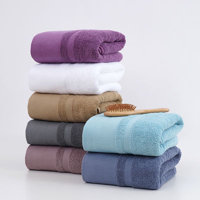 Toile de bain en coton à longs agrafes de haute qualité pour les salles de bains et les spas des hôtels