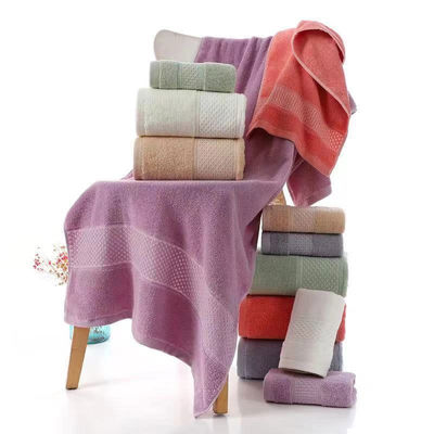 Des serviettes de bain personnalisables de luxe en plaqué noir 70*140cm Design simple et à la mode