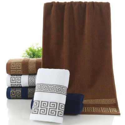Hôtel et maison Rectangle 32S Cotton Jacquard Broyage Serre-serviettes dans un design personnalisé