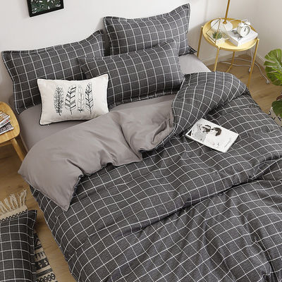 Fournitures 100% de tissu polyester couverture de lit de luxe couette ensemble avec 2Pcs coussin