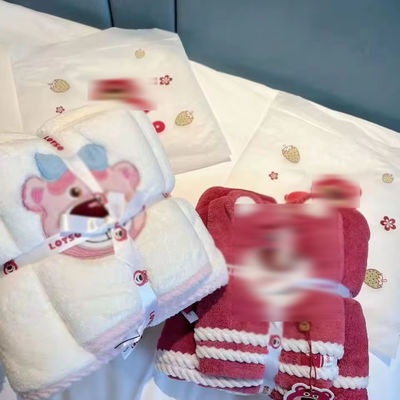 Polyester / coton 2PCS épaissie ensemble de serviette de bain pour la plage ensemble de serviette cadeaux de mariage