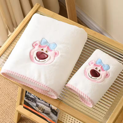 Polyester / coton 2PCS épaissie ensemble de serviette de bain pour la plage ensemble de serviette cadeaux de mariage