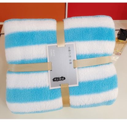 Épaississement de la courbe tricotée Plush Cationic Set 3 en 1 serviette pour salle de bain de concepteur comme indiqué