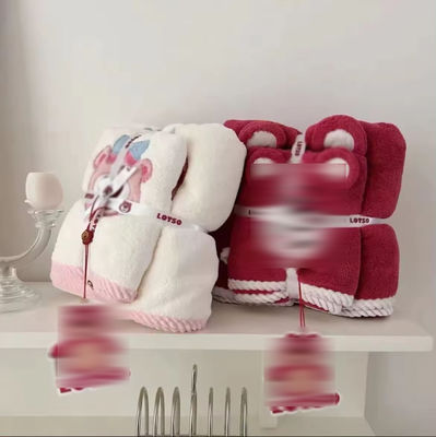 Super forte absorption de l'eau maison bébé ensemble de serviette de bain ensemble de velours de corail avec motif de dessin animé