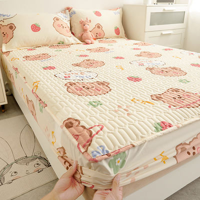 Couverture de matelas imperméable à l'eau pliée pour la maison Hôtel entièrement entouré protection du lit