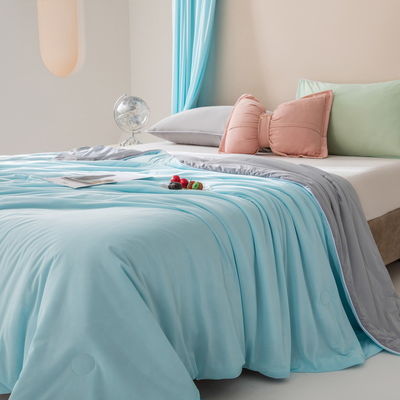 Couverture de couverture d'été en microfibre avec la soie de bambou populaire en couleur personnalisée