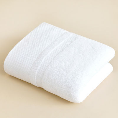 Logo personnalisé Longues serviettes en coton pour les hôtels Douces absorbant et flexible