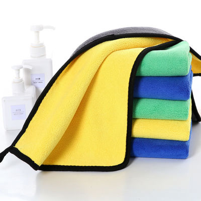 Tissu de nettoyage de voiture en peluche épais sur mesure 40x40 serviettes de voiture colorées avec microfibre de bord