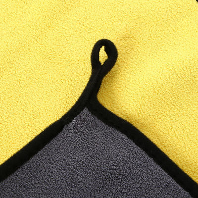Tissu de nettoyage de voiture en peluche épais sur mesure 40x40 serviettes de voiture colorées avec microfibre de bord