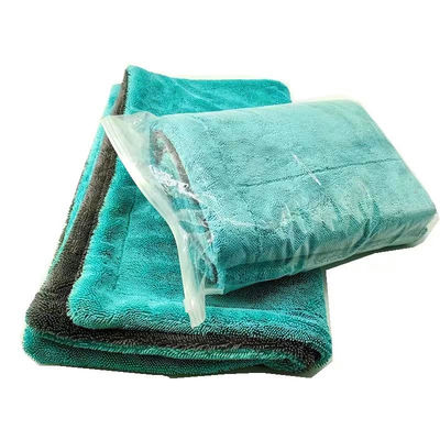 1200gm Double couche épaissie serviette de torsion pour le nettoyage automobile en microfibre