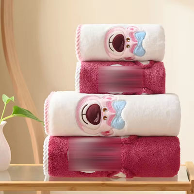3D Ours à la fraise serviette de bain serviette de bain de corail laine adsorbante douce serviette de bain pour enfants