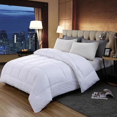 Grand noyau de couette pour la literie d'hôtel printemps et automne