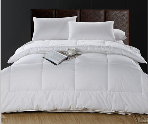 Grand noyau de couette pour la literie d'hôtel printemps et automne