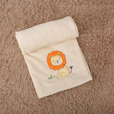 Comfort doux et respirant, broderies, couettes pour bébé, pour les filles