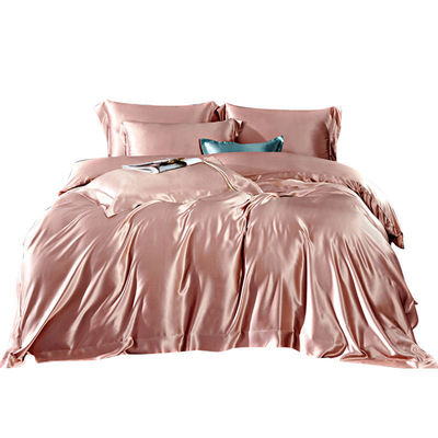 Découvrez le confort avec nos ensembles de literie 100% en soie pure couverture de couette