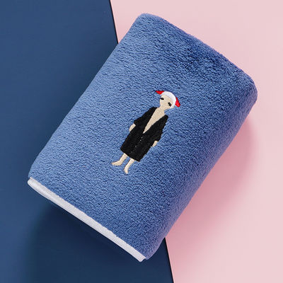 Option de matériau en microfibre Luxe personnaliser le logo Broderie Hôtel Set cadeau serviette de bain