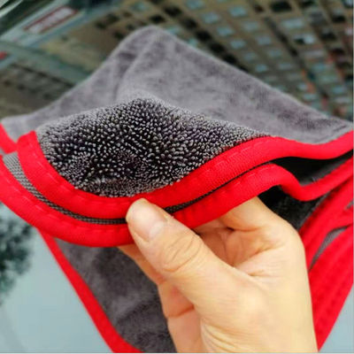 Logo personnalisé 700-1300gsm Microfibre en boucle tordue serviette de lavage pour le nettoyage automobile