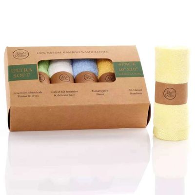 Une serviette pour bébé en coton mélangé pour enfants super doux et absorbant