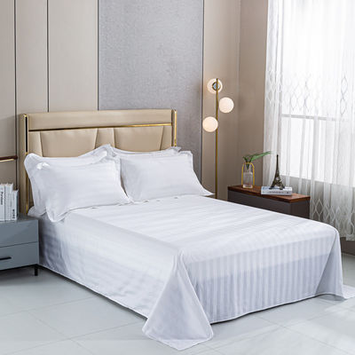 Kit de mariage en quatre pièces Toutes les saisons Lit d'hôtel de luxe avec soin facile et les meilleurs prix