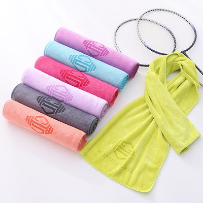 Sports Logo personnalisé Microfibre serviette absorbant la sueur pour les activités de plein air Séchage rapide