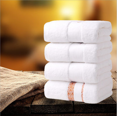 Ensembles de serviettes en 6 pièces tissés 2024 Design Couleur personnalisée pour les serviettes de bain blanches de luxe