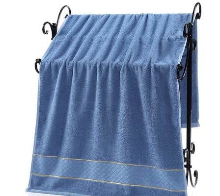 Une serviette de nettoyage du visage blanche 100% coton à haute absorption pour la maison/hôtel/sport/voyage/cadeau