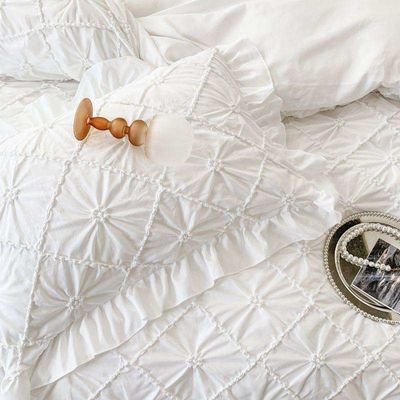 7 pièces de draps de lit à couette et couette en peluche avec rideaux assortis