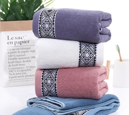 Touche de bain haute couleur Jacquard à motifs naturels en coton pur à 100%