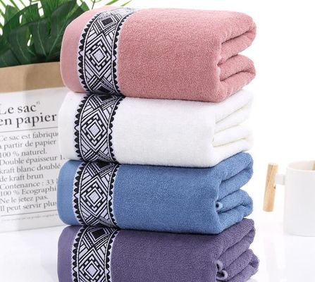 Touche de bain haute couleur Jacquard à motifs naturels en coton pur à 100%