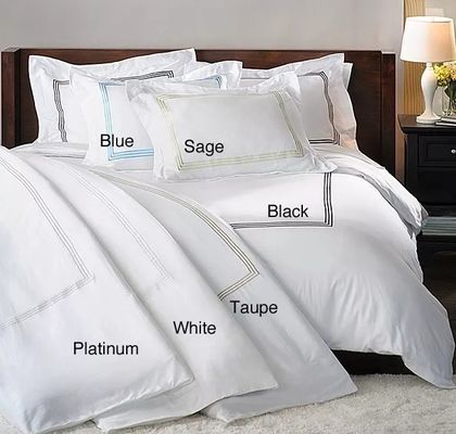 Nantong Luxe Couette Lit Ensembles Avec Les Couvertures de Broderie à Points Pour Le Lit King Taille