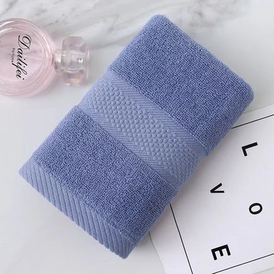 Ensemble de serviettes de bain blanches personnalisées 70*140cm 100% coton serviette d'hôtel pour salle de bain de luxe