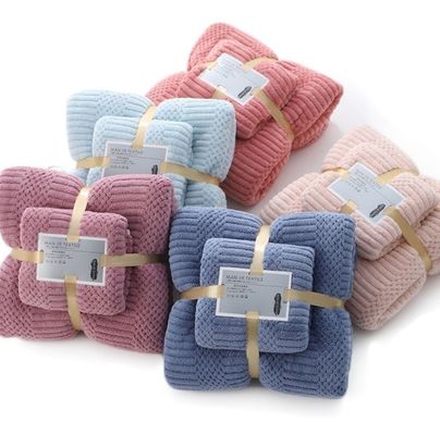 Ensemble de serviettes de bain tissées en polyester en laine de corail épaisse et absorbante pour un confort maximal
