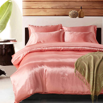 Ensemble de literie en soie sur mesure avec 3 couvertures de lit King Size et 133 * 72 densité de tissu