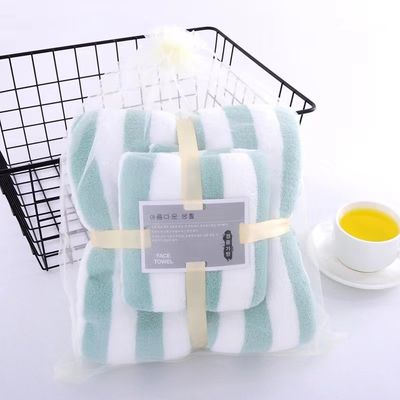 Ensemble de serviettes de bain en laine de corail tissé Large bord Enveloppement épais et absorbant Idéal pour les cadeaux