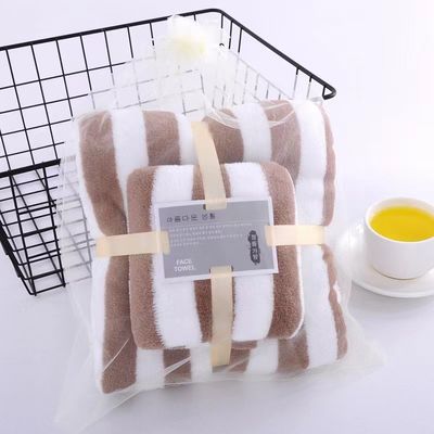 Ensemble de serviettes de bain en laine de corail tissé Large bord Enveloppement épais et absorbant Idéal pour les cadeaux