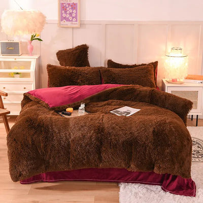 4 pièces de couverture de couette Queen Size avec jupe en satin et matériaux de lit en coton velours