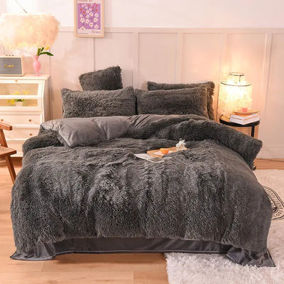 4 pièces de couverture de couette Queen Size avec jupe en satin et matériaux de lit en coton velours