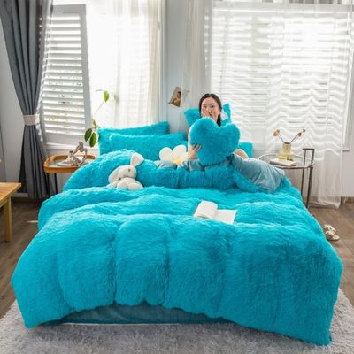 100% polyester automne et hiver mink velours four-pièce pour la literie confortable