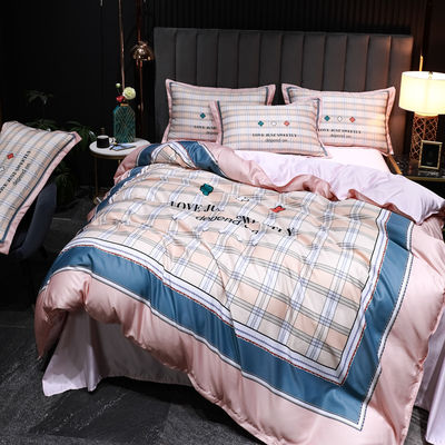 2023 Duvet Sets Lit de soie lavé avec des conceptions personnalisées et des matériaux durables